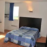 Ξενοδοχείο Audotel 2*