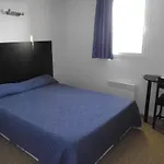 Audotel 2* Καρκασόν