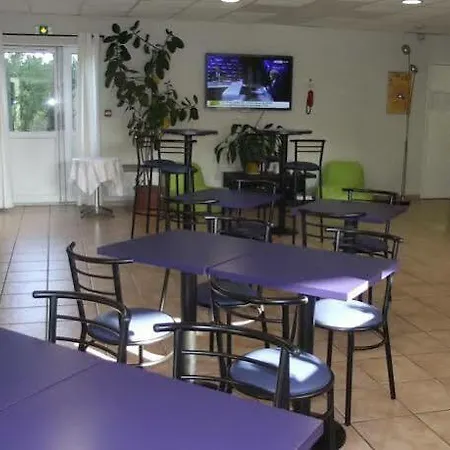 Audotel 2* Carcassonne