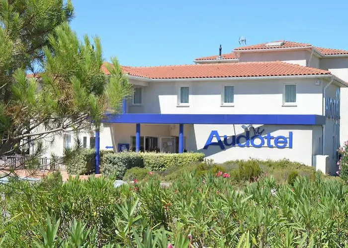 Audotel 2* Carcassonne