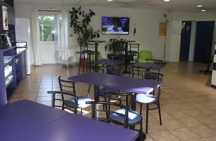 Audotel 2* Carcassonne